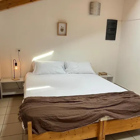 Casa Rossa Ostello *