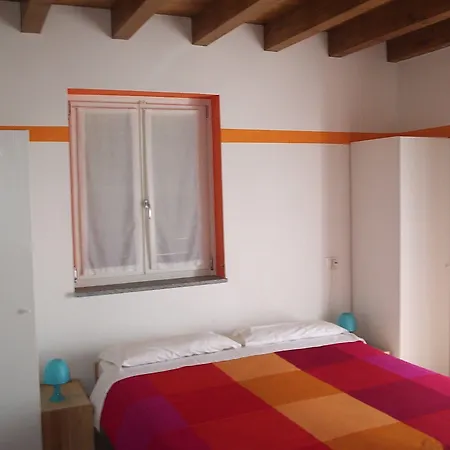 Vandrerhjem Casa Rossa *