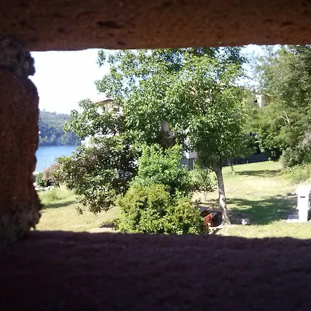 Casa Rossa Vandrerhjem Laveno-Mombello