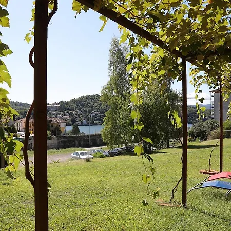 Ostello Casa Rossa *