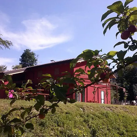 Casa Rossa Ostello Laveno-Mombello