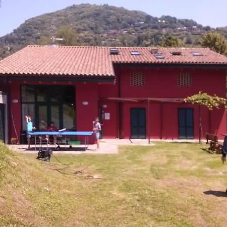 بيت شباب Casa Rossa *